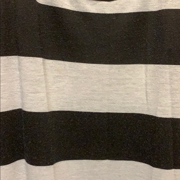 Black and gray dress - Picture 3 of 3